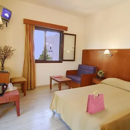 Hotel Lato 2*